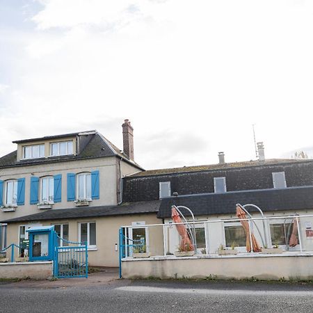 Hotel Restaurant Des 4 Ecluses Gaillon Экстерьер фото